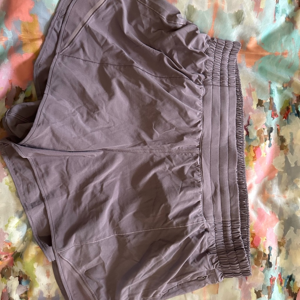 Lululemon Athletica hotty hot shorts purple hr high rise 4 inch inseam 14 EUC
